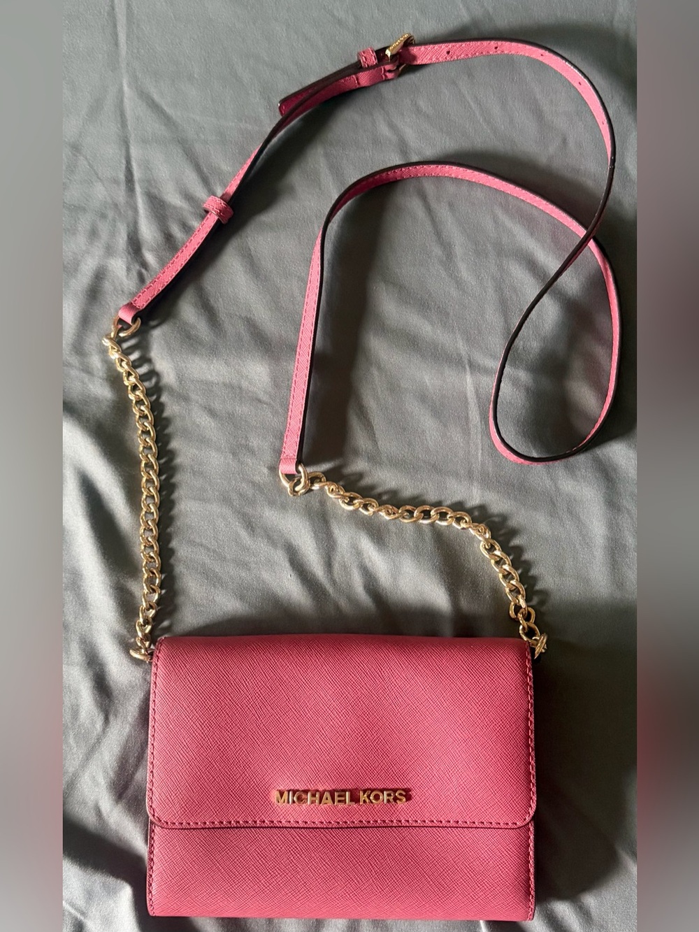 Michael Kors Jet Set Travel Saffiano Leather Crossbody Bag – Raspberry